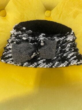 LAFENICE Black & Gray Textured Wool  Hat with Bow
